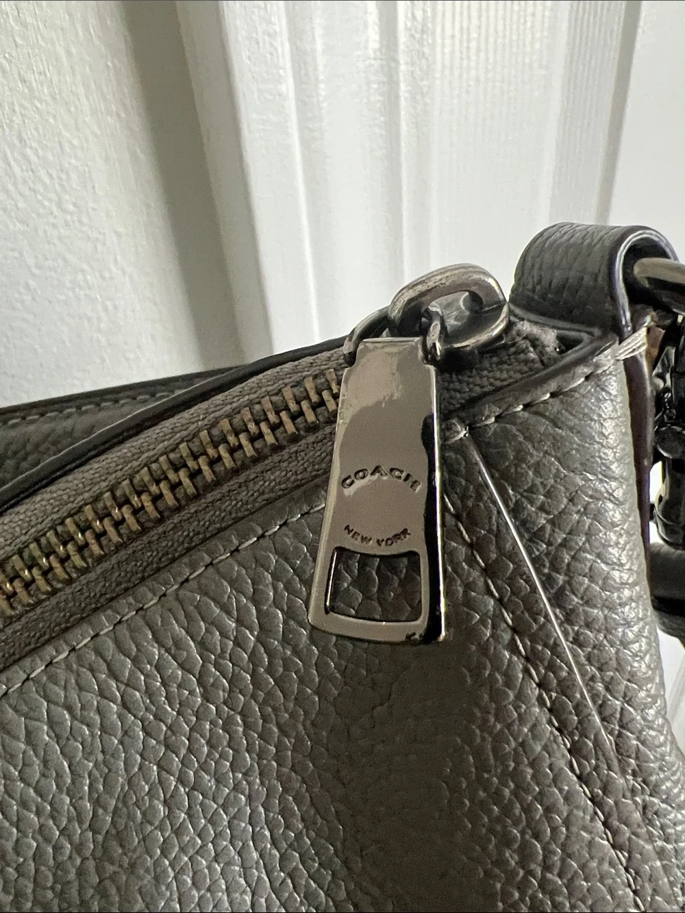 Coach classic hobo